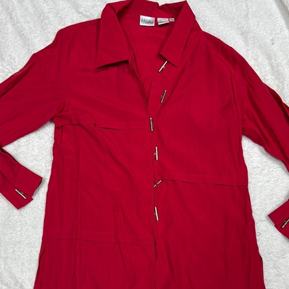 Red Fitted Button Down Shirt with Notched Collar - Picture 2 of 8